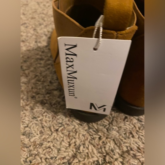 MaxMuxun Women's Chelsea Boots, 8 - Picture 3 of 5